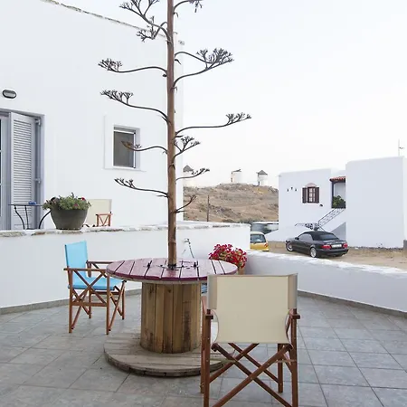 Mylos Hotel Vivlos